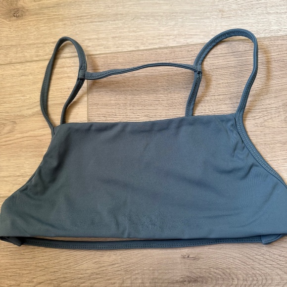 Youngla Back It Up Top in Teal - Picture 1 of 3